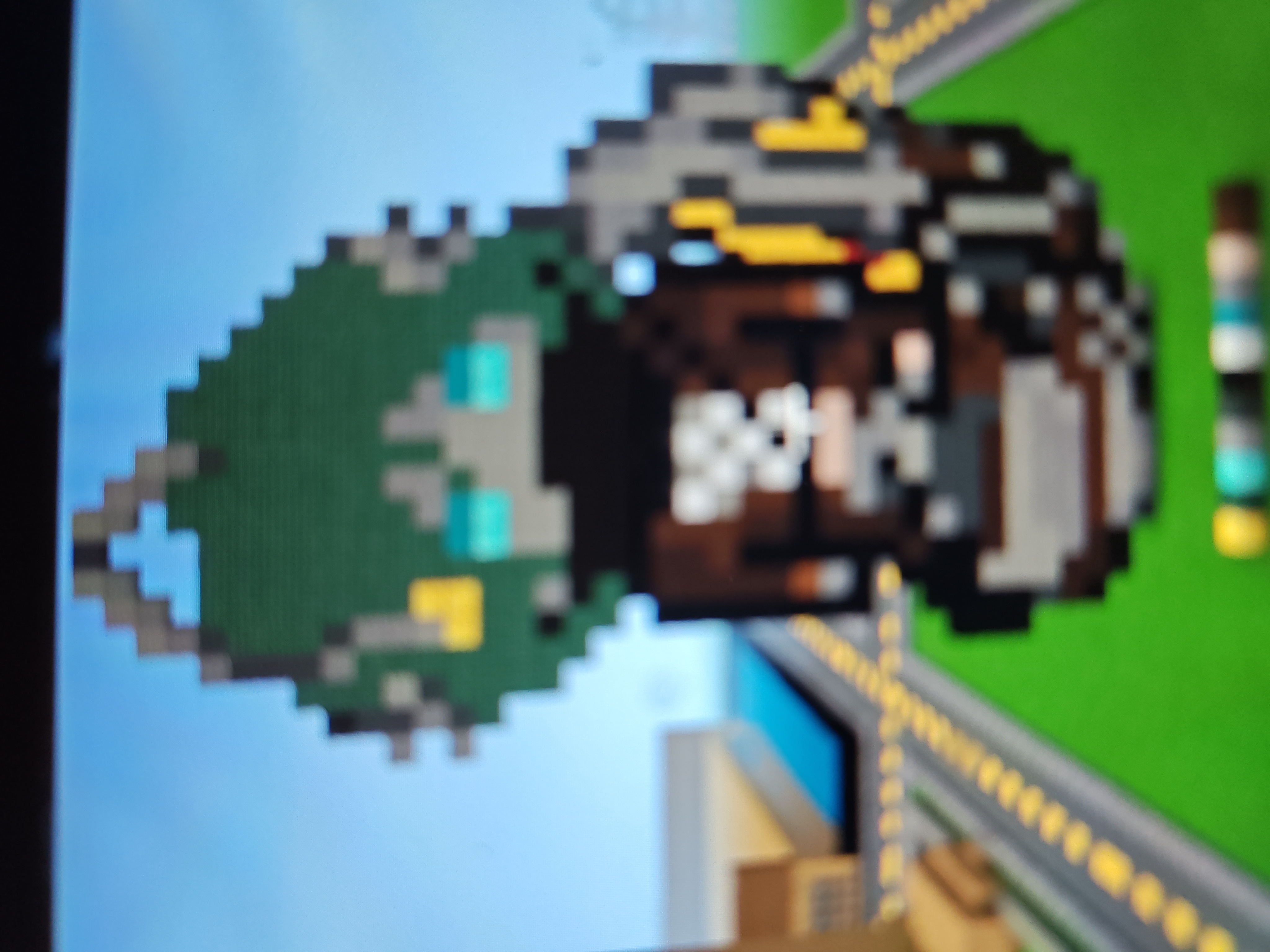 J00